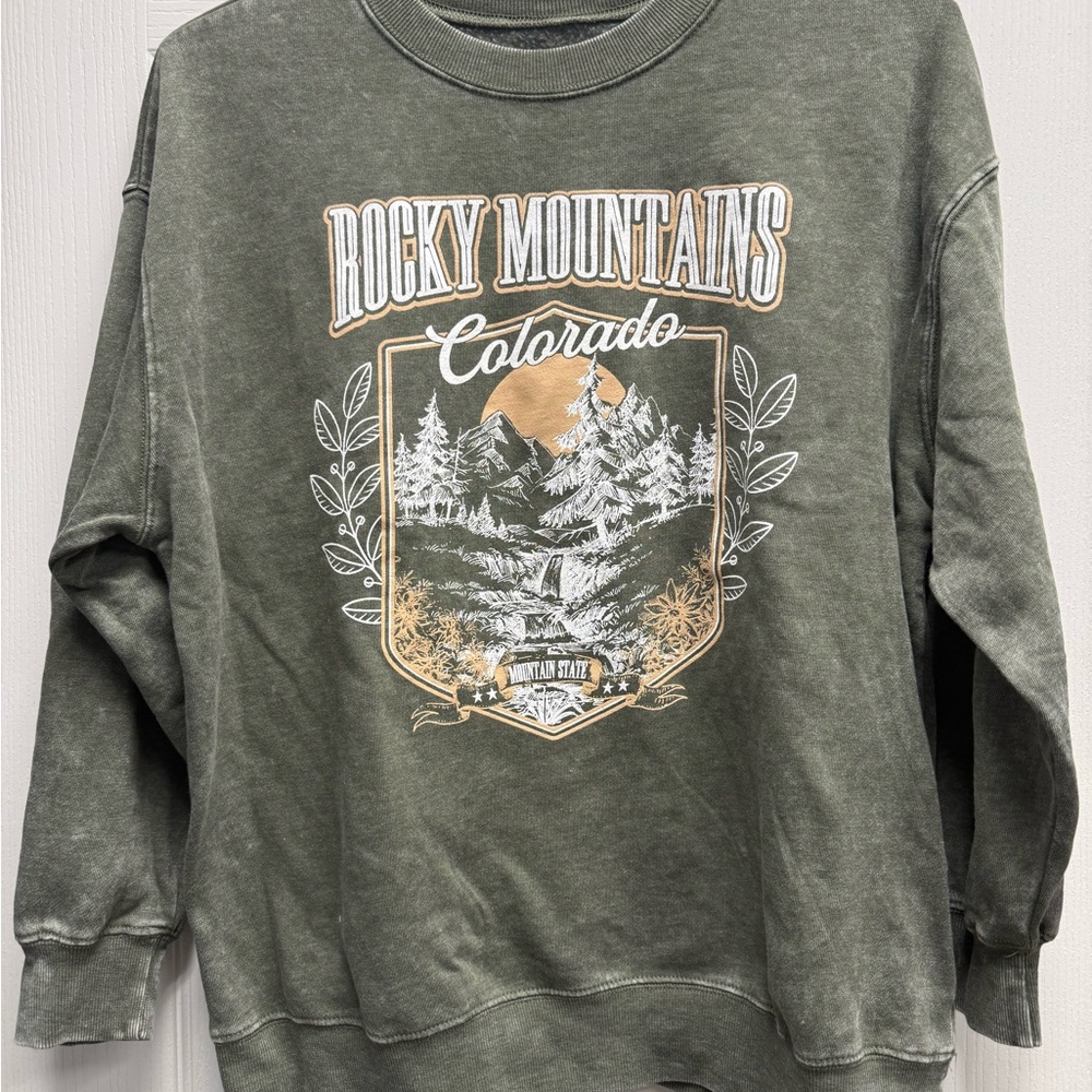 Rebellious One Olive Rocky Mountains Graphic Sweatshirt NWOT Medium